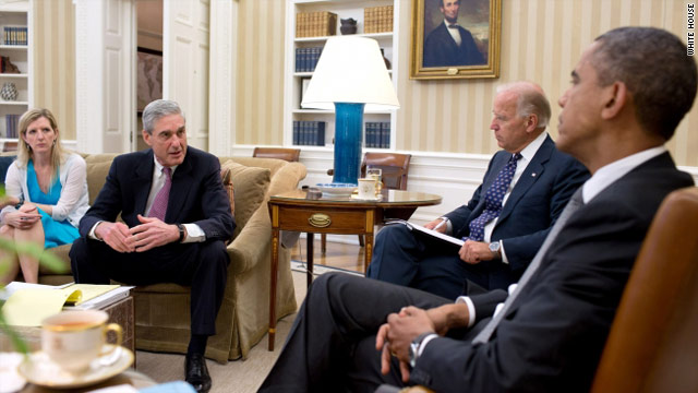 Obama to meet with families of victims in Colorado
