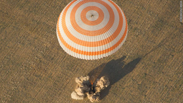 Expedition 32 Landing