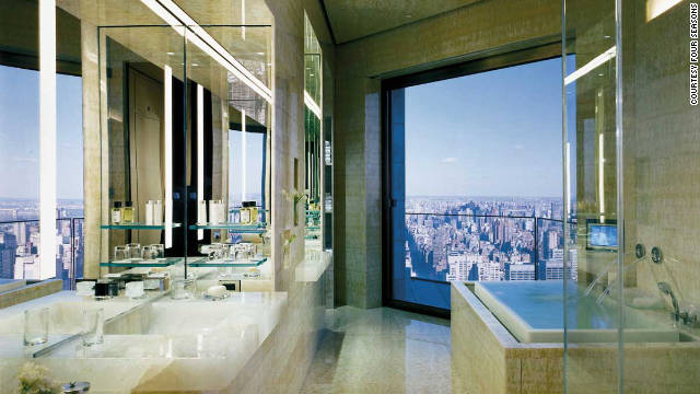 This 400-square-meter Ty Warner Penthouse Suite tops the entire top floor of the Four Seasons Hotel, offering a 360-degree view of the Manhattan skyline.