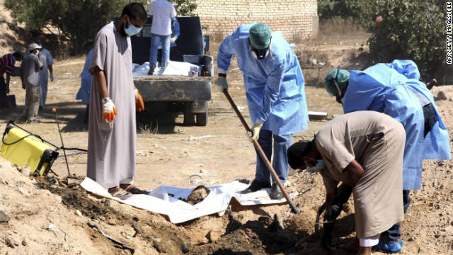 Grave may hold 1200 bodies, believed victims of Libyan prison massacre