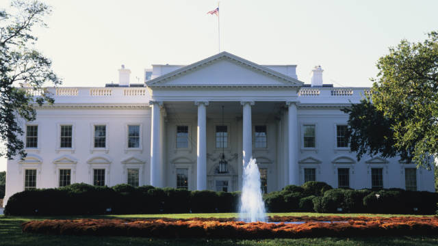 NBC orders White House comedy pilot