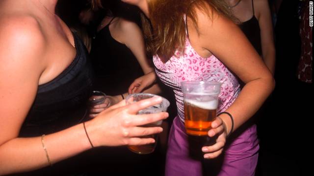 Los expertos advierten sobre el peligro de los enemas de alcohol