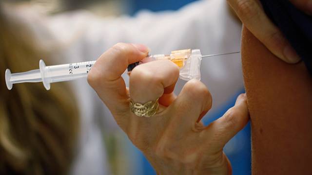 Pertussis vaccine in teens may reduce infant hospitalizations