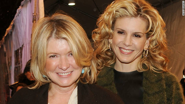 Martha Stewart's daughter dishes dirt on mom in book
