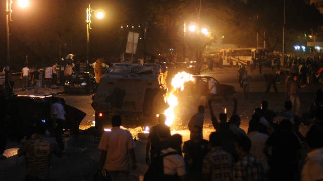 Death toll rises in Egypt Christian clashes as tension continues