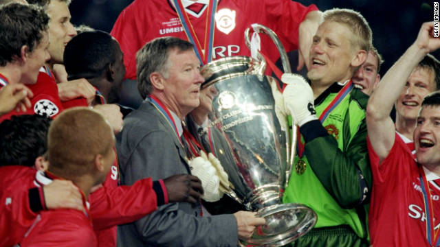 Just four days later, United completed a treble with an incredible last-gasp win over Bayern Munich in the Champions League final. Ferguson and keeper Peter Schmeichel hold the trophy in Barcelona.