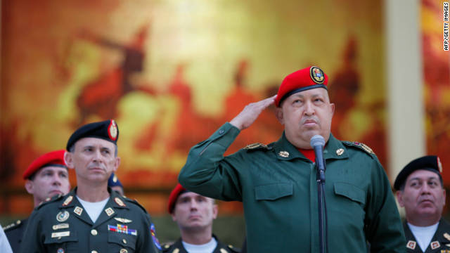 Chávez llama "mentiroso" al médico que le dio dos años de vida