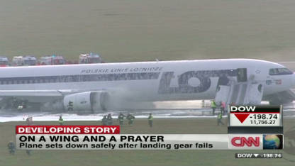 airplane crash landing