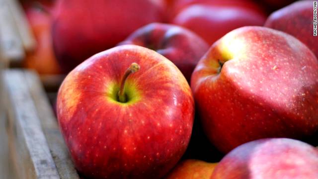 Apples have less than 50 calories but are a great source of antioxidants, fiber, Vitamin C and potassium, according to <a href='http://www.superfoodsrx.com' target='_blank'>SuperFoodsRx.com</a>. 