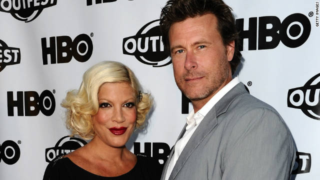 Tori Spelling and Dean McDermott got engaged in 2005 at a Christmas tree farm on Christmas Eve in his native Canada. The pair rode in a horse-drawn carriage down a half-mile road lit up with lights, leading to a table for two surrounded by decorated Christmas trees. 