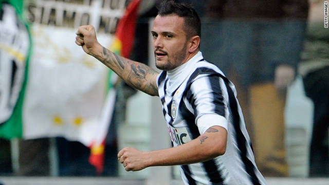 Simone Pepe opened the scoring for Juventus as they cruised back to the top of the Serie A table.