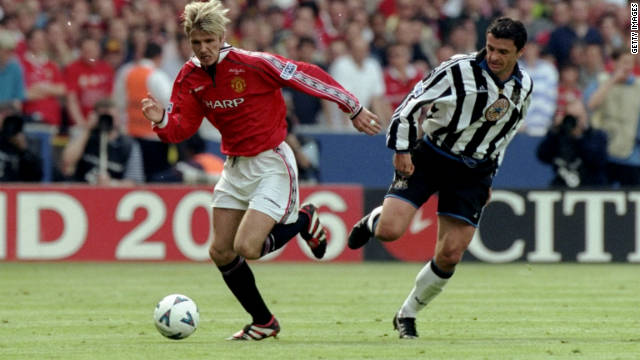 Speed played in two FA Cup finals for Newcastle, against Arenal in 1998 and Manchester United in 1999, losing both.