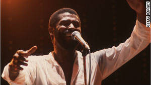 Soul singer Teddy Pendergrass sang passionately about sexual intimacy, but he still courted women in his songs.