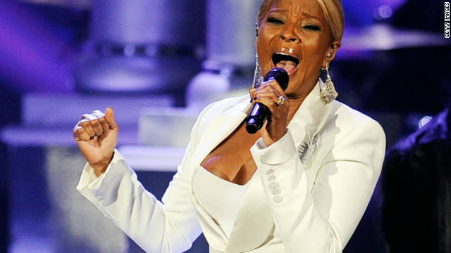 Singer Mary J. Blige performs onstage at the 2011 American Music Awards held at Nokia Theatre L.A. LIVE on November 20, 2011 in Los Angeles, California.