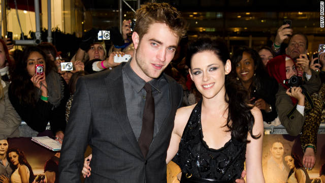 Pattinson, Stewart reunite to promote 'Breaking Dawn'