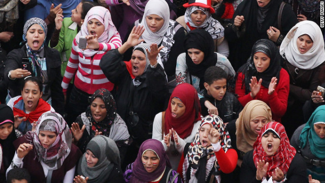 Una corte egipcia prohíbe las pruebas de virginidad a mujeres detenidas
