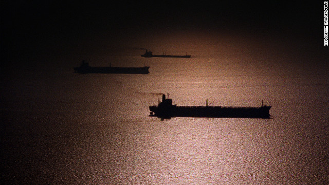 Once países reducen la compra de petróleo de Irán por la presión de EE.UU.