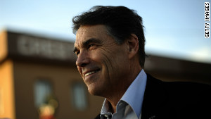JOGGING GIVES PERRY A BOOST IN IOWA RACE - CNN.