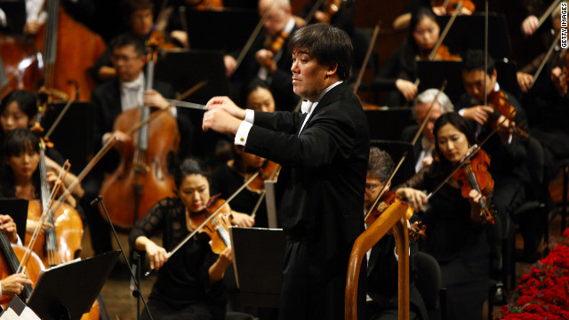 120113121346-new-york-philharmonic-gilbert-story-top.jpg