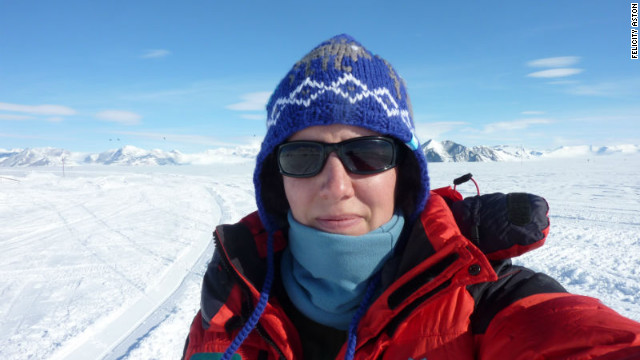 Woman first to ski alone across Antarctica
