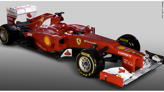 Ferrari presenta su bólido F2012 por internet debido al mal clima
