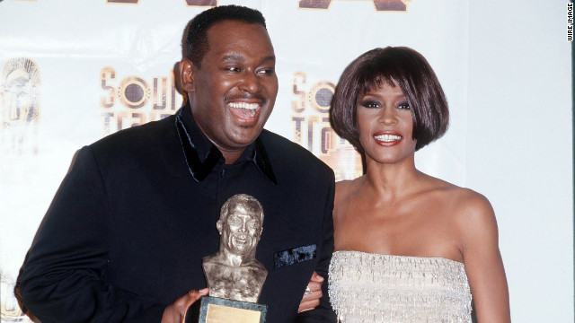 Singer Luther Vandross and Houston pose for photographers in March 1999. <br/><br/>