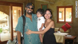 Jason Puracal with his wife Scarlett and their son Jabu.