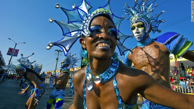 El continente americano se ilumina con carnavales este fin de semana