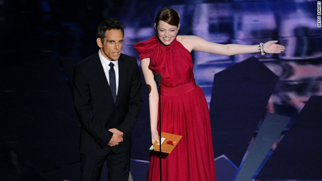 <br/>Announcing the award for visual effects, Emma Stone tried to make the most of her first experience as a presenter. But her co-presenter, Ben Stiller, wasn't having it. During their adorable bit, Stone suggested she sing a song, and asked Jonah Hill for a dance (he politely declined). An ambivalent Stiller, however, just told her not to try so hard. "The Help" actress promptly called Stiller out for dressing in full Avatar makeup in 2010, and for wearing a green bodysuit on stage in 2006.