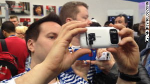 Mega-powerful camera phone unveiled