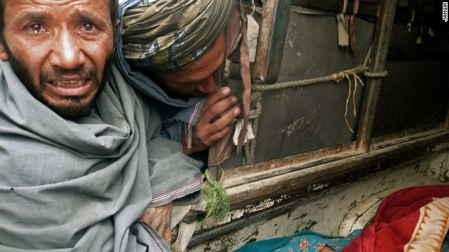 EE. UU. les habría pagado 860.000 dólares a familias de víctimas de masacre en Afganistán