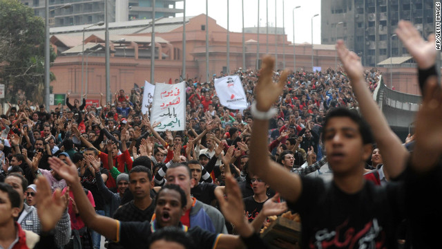 Egipto acusa a 75 personas por disturbios en el estadio de Port Said