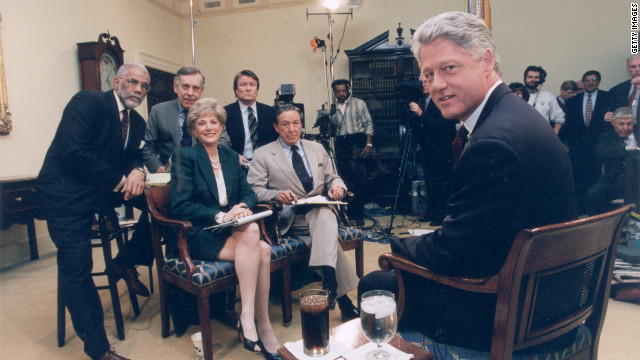 "60 Minutes" reporters Ed Bradley, back row from left, Morley Safer, Steve Kroft, Lesley Stahl and Mike Wallace pose for a photo with President Bill Clinton at the White House in 1995. Wallace was with "60 Minutes" when it debuted in 1968. In 2006, he became a correspondent emeritus and stopped appearing regularly.