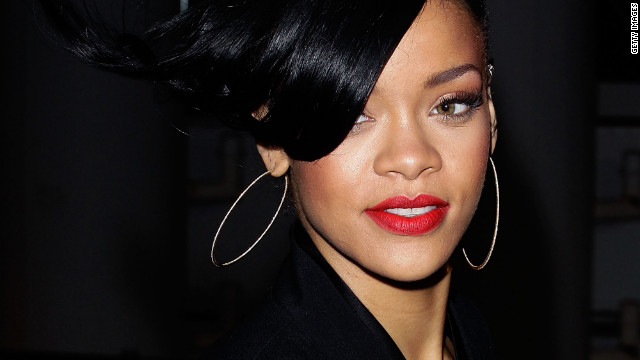 Fans react positively to Rihanna's honesty