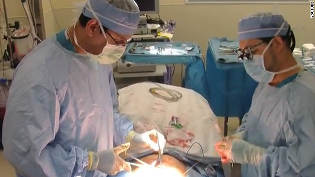 Un hospital transmitirá en vivo una cirugía cerebral en redes sociales
