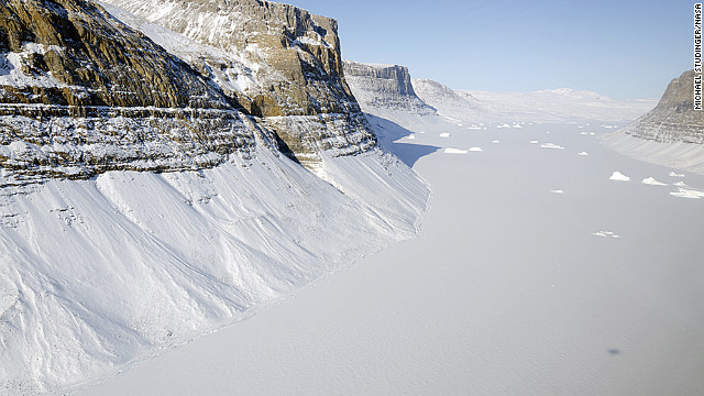Espectacular cañón glaciar en Groenlandia