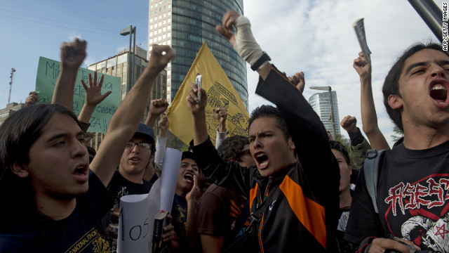 With presidential elections less than six weeks away, Mexicans protest media coverage of the campaign. 