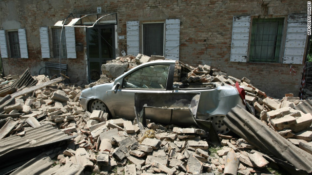 Italia declara estado de emergencia tras sismo que dejó 17 muertos