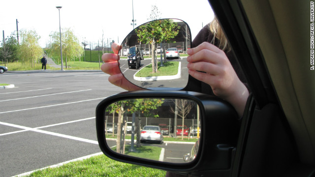 Disco ball-inspired mirror gets rid of driver's blind spot