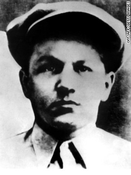 George "Baby Face" Nelson, a car thief by age 14, associated with the likes of Al Capone and John Dillinger. Nelson died following a shootout with the FBI in 1934.