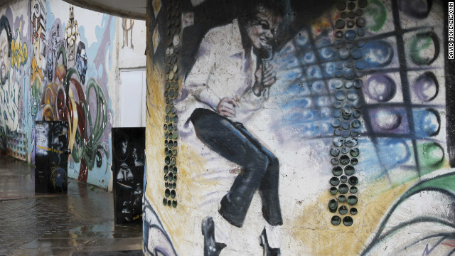 Before the group turned to political art their work including entertainment figures like Michael Jackson.