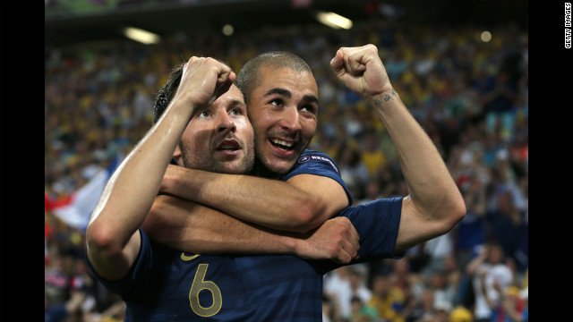 Yohan Cabaye of France celebrates a goal with Karim Benzema of France during the Ukraine-France matchup.