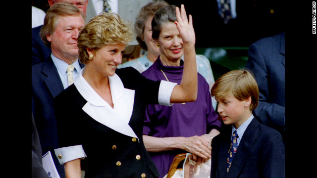 Accompanied by Prince William, Princess Diana arrives at Wimbledon before the start of the women's singles final in 1994.