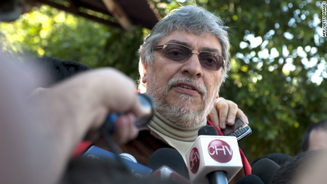 Fernando Lugo presenta al candidato del Frente Guasú a la presidencia de Paraguay