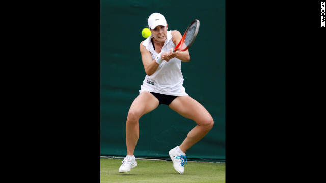 Frances Alize Cornet returns the ball during her ladies' singles first-round match against Nina Bratchikova of Russia on Wednesday.