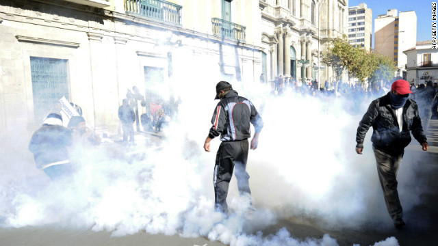 El gobierno de Bolivia alcanza un acuerdo sobre la crisis de policías