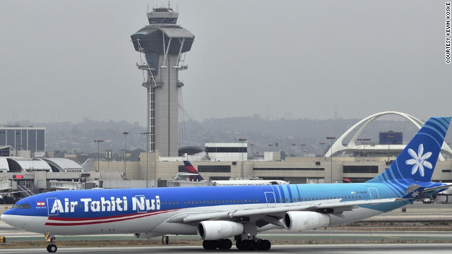 plane spotter kevin koske snapped this image of an air tahiti