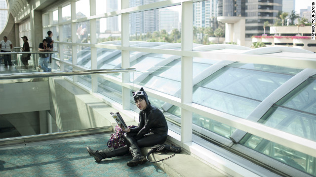 Catwoman double-checks her panel plans for the day.