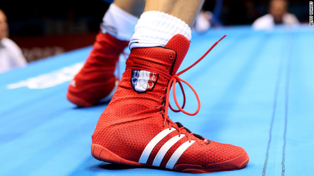 French boxer Alexis Vastine shows off some fancy footwork during his welterweight bout against Tuvshinbat Byamba of Mongolia.
