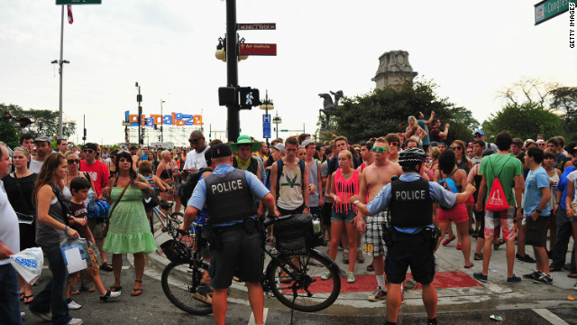 Fans were evacuated from Grant Park due to an approaching storm during 2012 Lollapalooza.
